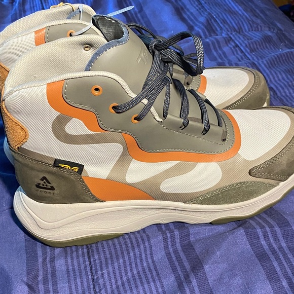 Teva Men's Brown and Orange Outdoor Boots - Picture 1 of 10
